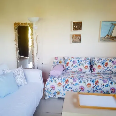 Hébergement de vacances Koutsoupia Kókkinon Nerón